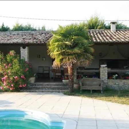 Le Cabanon Des Cigales Provencale Villa Puymeras Bagian luar foto