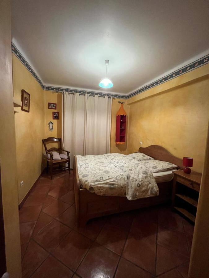 Le Cabanon Des Cigales Provencale Villa Puymeras Bagian luar foto