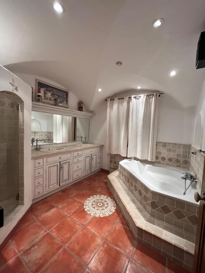 Le Cabanon Des Cigales Provencale Villa Puymeras Bagian luar foto