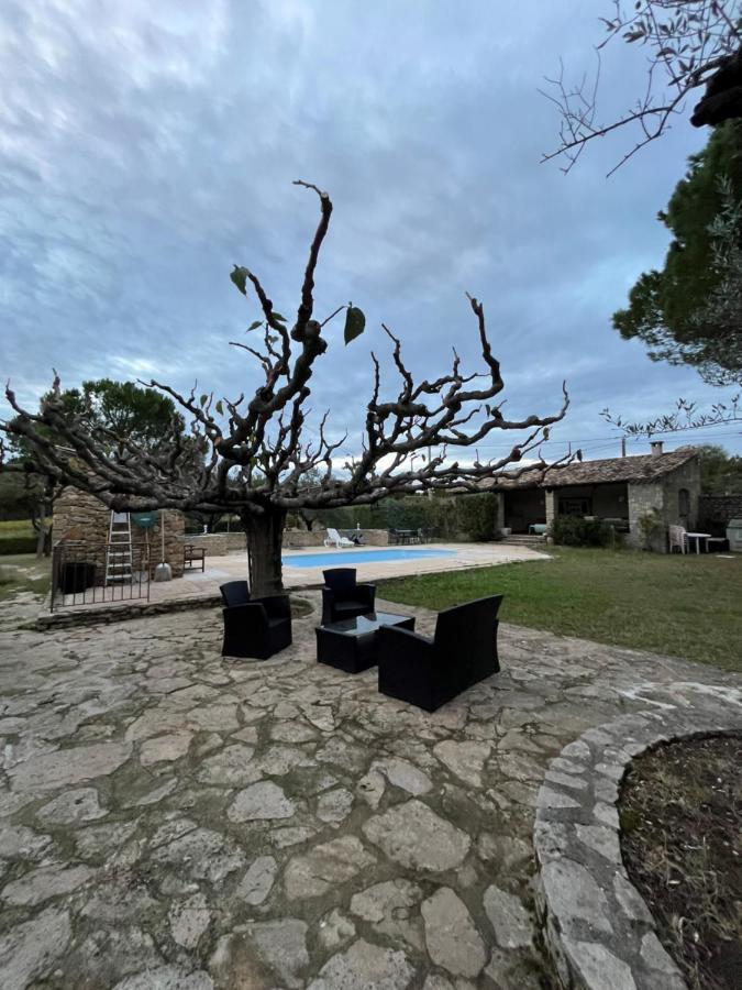 Le Cabanon Des Cigales Provencale Villa Puymeras Bagian luar foto