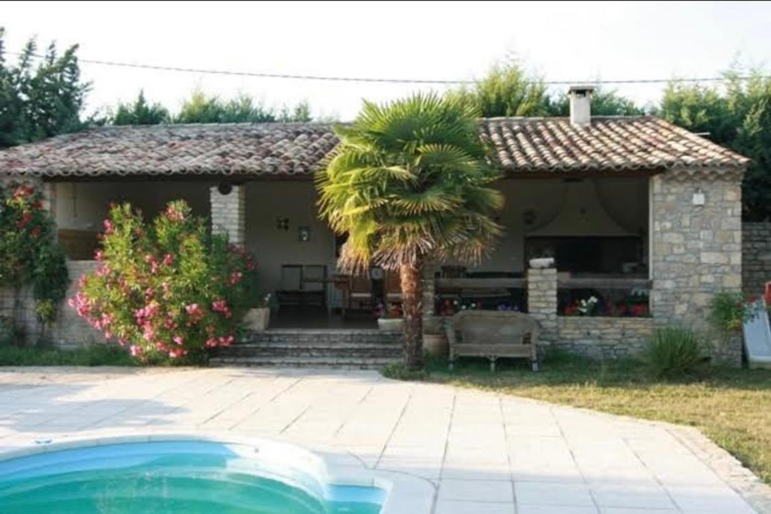 Le Cabanon Des Cigales Provencale Villa Puymeras Bagian luar foto